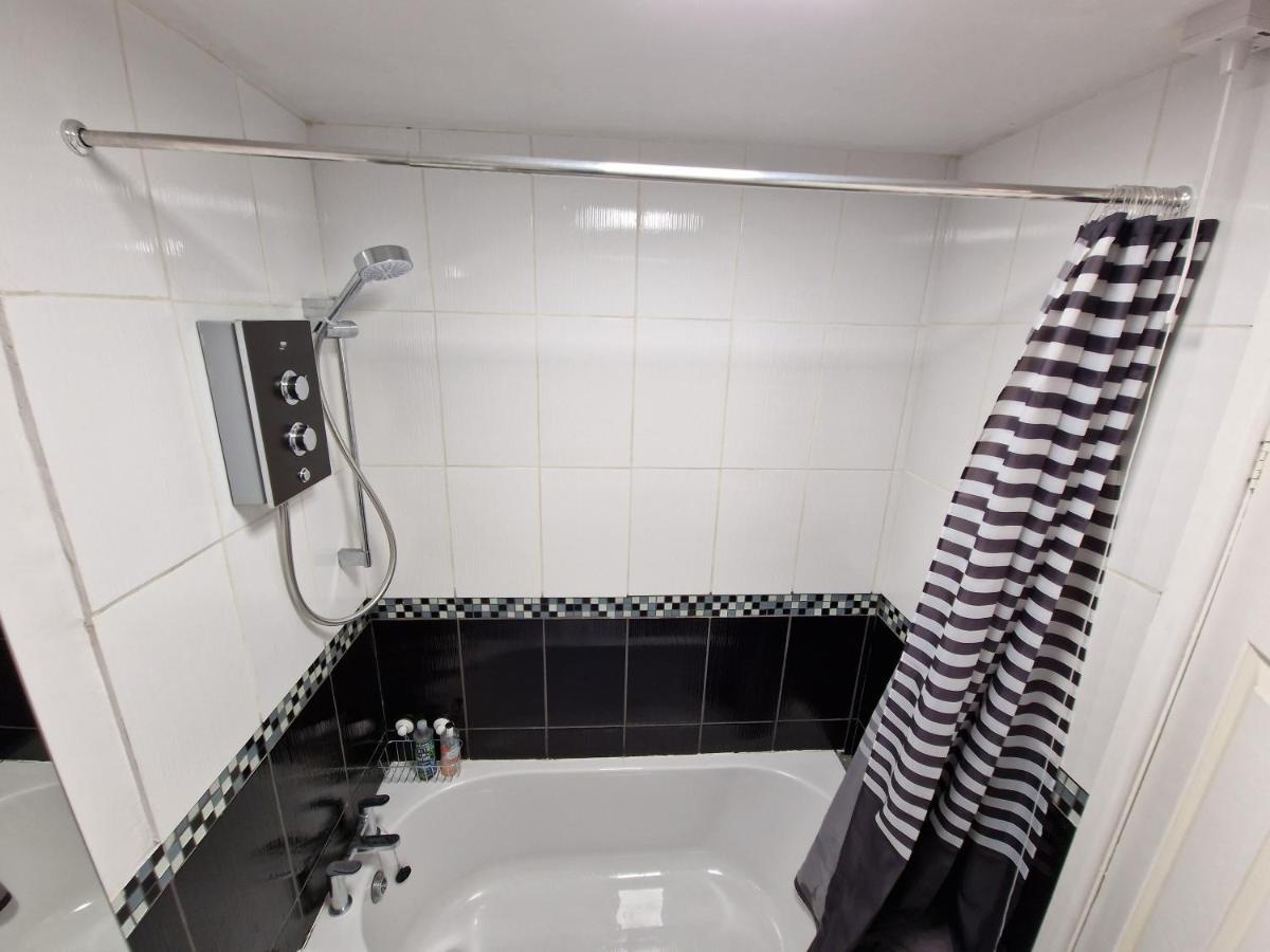Comfy Apartment, Self Check-In 24H-Day, 7Days-Week, Sleep 4 - In Devon, Dartmoor, Near A38 Teigngrace Exterior photo